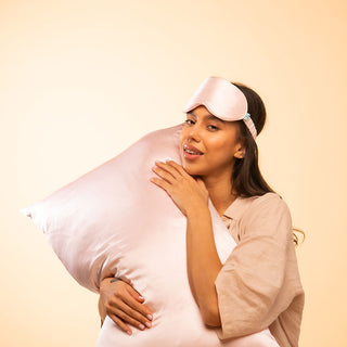 Brightly Labs® King Envelope Silk Pillowcase - Experience luxury with clinically proven Mulberry Silk for hair and skin benefits. Organic and hypoallergenic, with silver-infused fabric for a refreshing, restful sleep