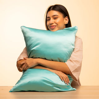 Queen Envelope Pillowcase - Premium Silver-Infused Silk with Clinically Proven Benefits - Brightly Labs®
