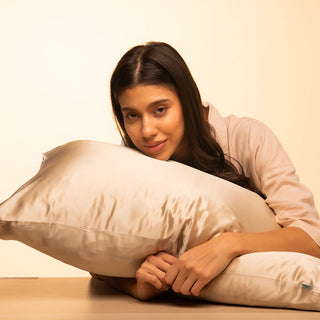 Queen Envelope Pillowcase - Premium Silver-Infused Silk with Clinically Proven Benefits - Brightly Labs®